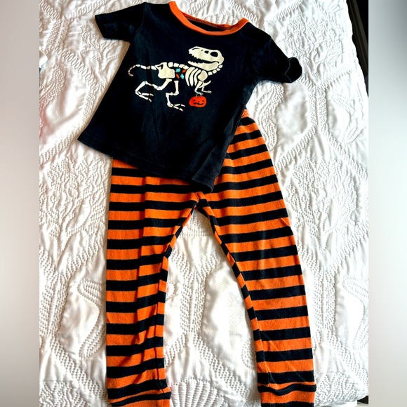 Carters Dinosaur Halloween candy toddler matching PJ set - Picture 5 of 6